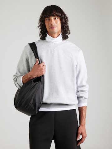 THE NORTH FACE Суичър 'ESSENTIAL' в сиво: отпред