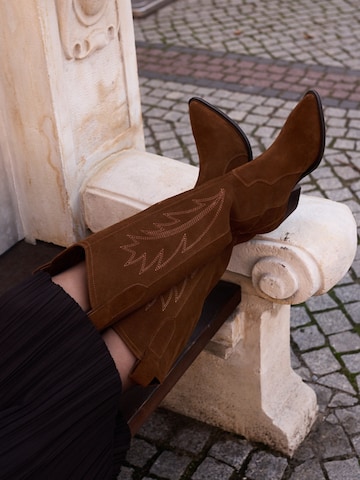 L37 HANDMADE SHOES Cowboy boot 'LET'S GET LOST' in Brown