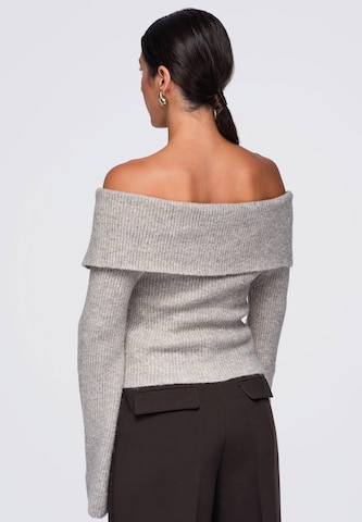 Ombre Sweater in Grey
