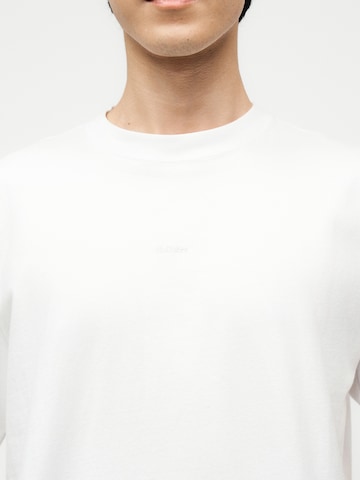 Tricou de la HOLLISTER pe alb