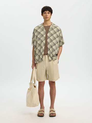 SELECTED Comfort fit Button Up Shirt 'Vero' in Yellow