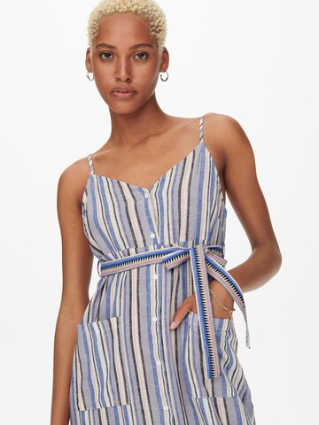 Robe d’été 'Tinna' ONLY en bleu