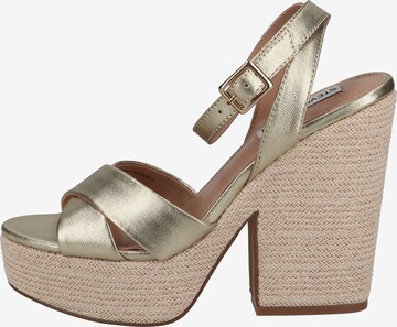 STEVE MADDEN Strap Sandals in Gold: front