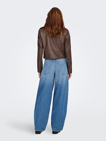 ONLY - Casaco meia-estação 'ONLCARMEN' em castanho