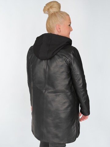 Maze Between-season jacket in Black