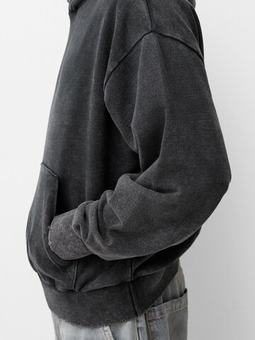 Sweat-shirt Bershka en noir