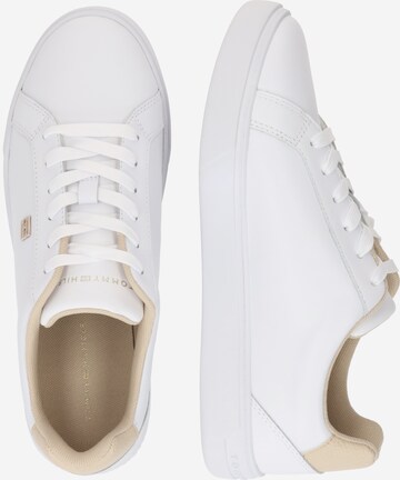 Sneaker bassa 'Essential' di TOMMY HILFIGER in bianco