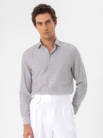 Regular fit Camicia di Antioch in grigio