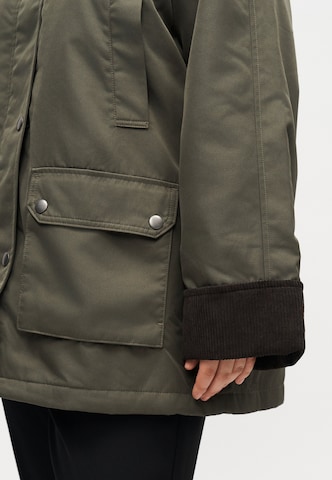 Vero Moda Curve Talvitakki 'VMCWALES' värissä ruskea