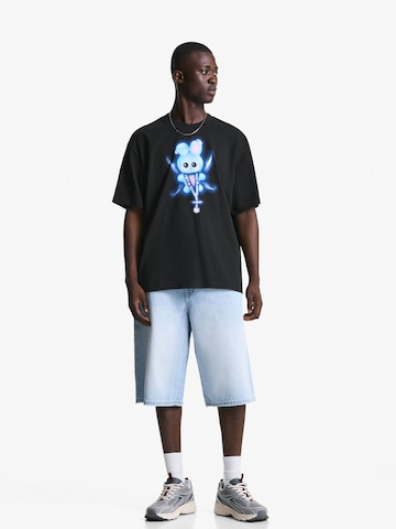 Bershka Majica | črna barva