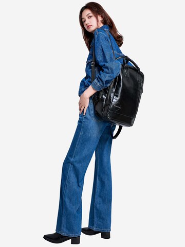 Victoria Hyde Backpack ' Cowboy ' in Black