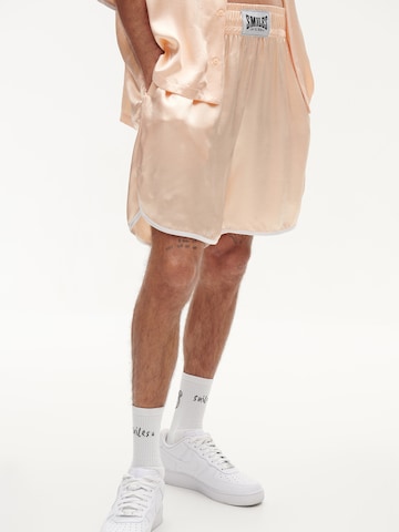 Smiles Regular Shorts 'Lukas' in Beige