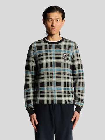 Pull-over Lyle & Scott en gris : devant