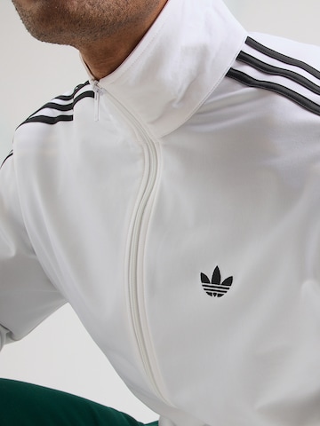 ADIDAS ORIGINALS Jopa na zadrgo 'Firebird' | bela barva