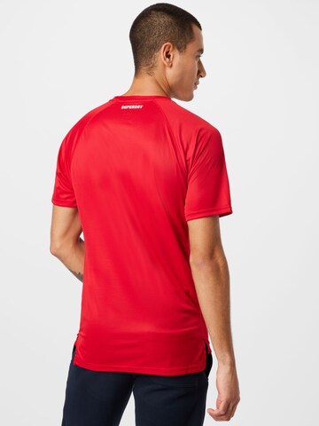 Superdry Toiminnallinen paita 'Train Active' värissä punainen