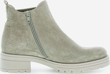 GABOR Chelsea Boots in Green