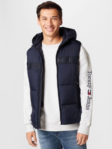 TOMMY HILFIGER - Chaleco en azul: frente