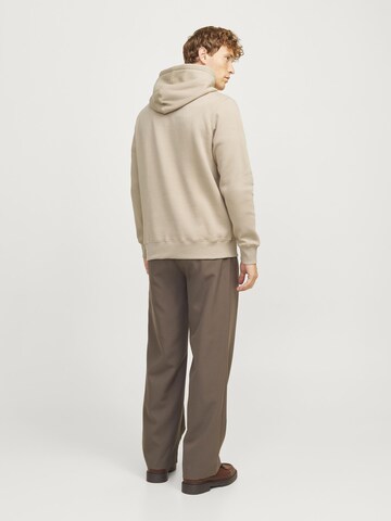 JACK & JONES Sweatshirt i beige