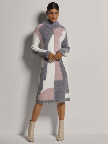 Robes en maille MADELEINE en gris : devant