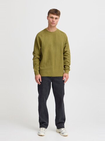 !Solid Sweatshirt ' MARWIN ' in Grün