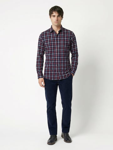 DESOTO Regular fit Button Up Shirt in Red: front