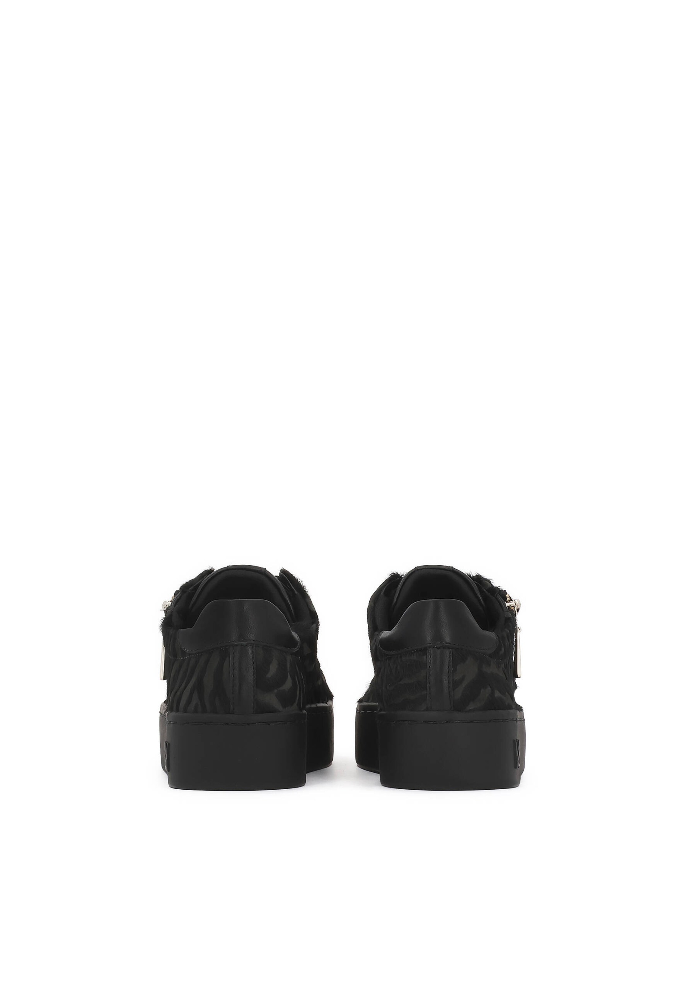 Kazar Sneakers in Black