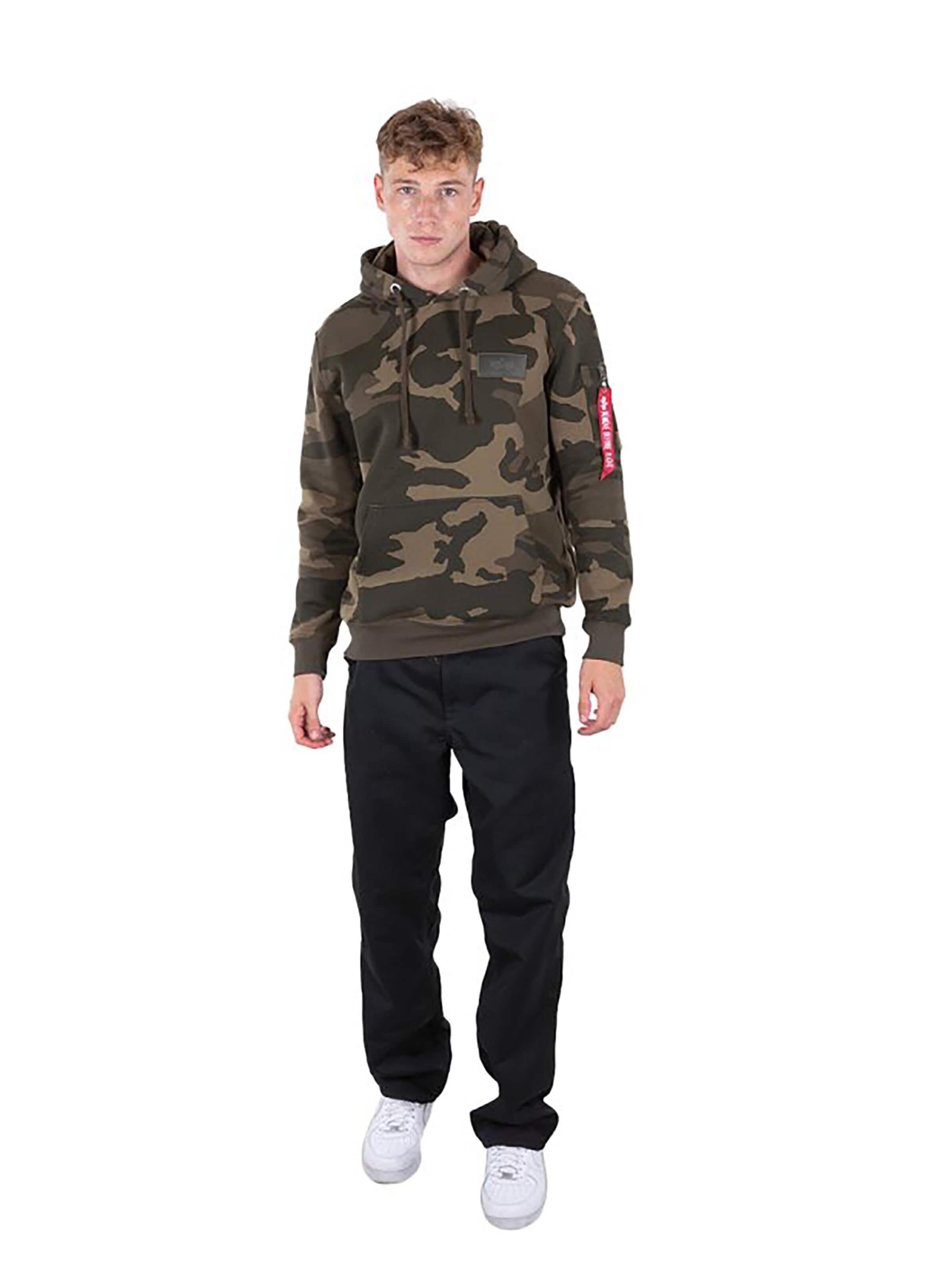 ALPHA INDUSTRIES Sweatshirt 'Back Print Camo'‌‌‌‌‌‌ in Mischfarben