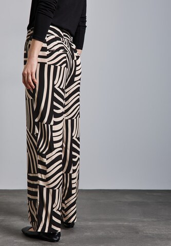 STREET ONE Loose fit Pants in Black