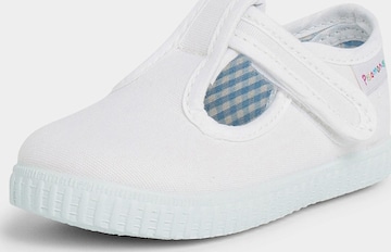 Pisamonas First-step shoe in White: front