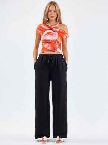 regular Pantaloni di Busem in nero