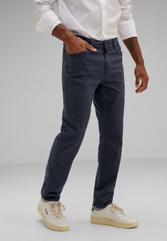 Street One MEN Slim fit Chino Pants in Blue: front