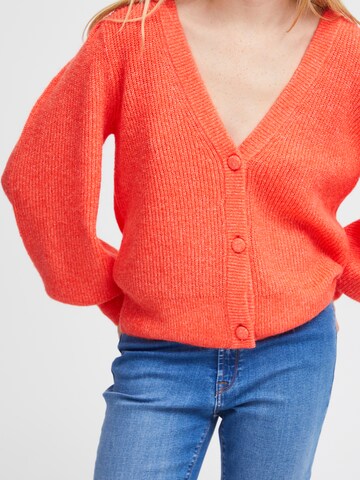 Geacă tricotată 'DUSTY' de la ICHI pe portocaliu