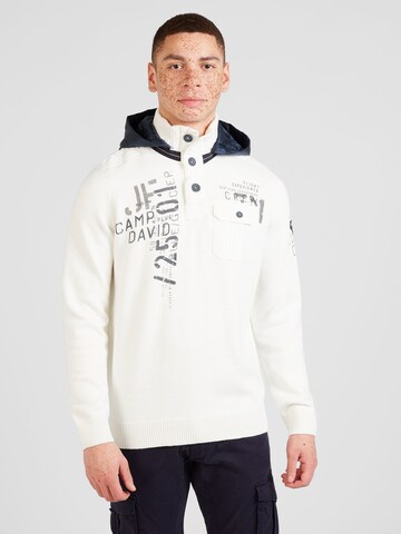 CAMP DAVID Sweater in White: front