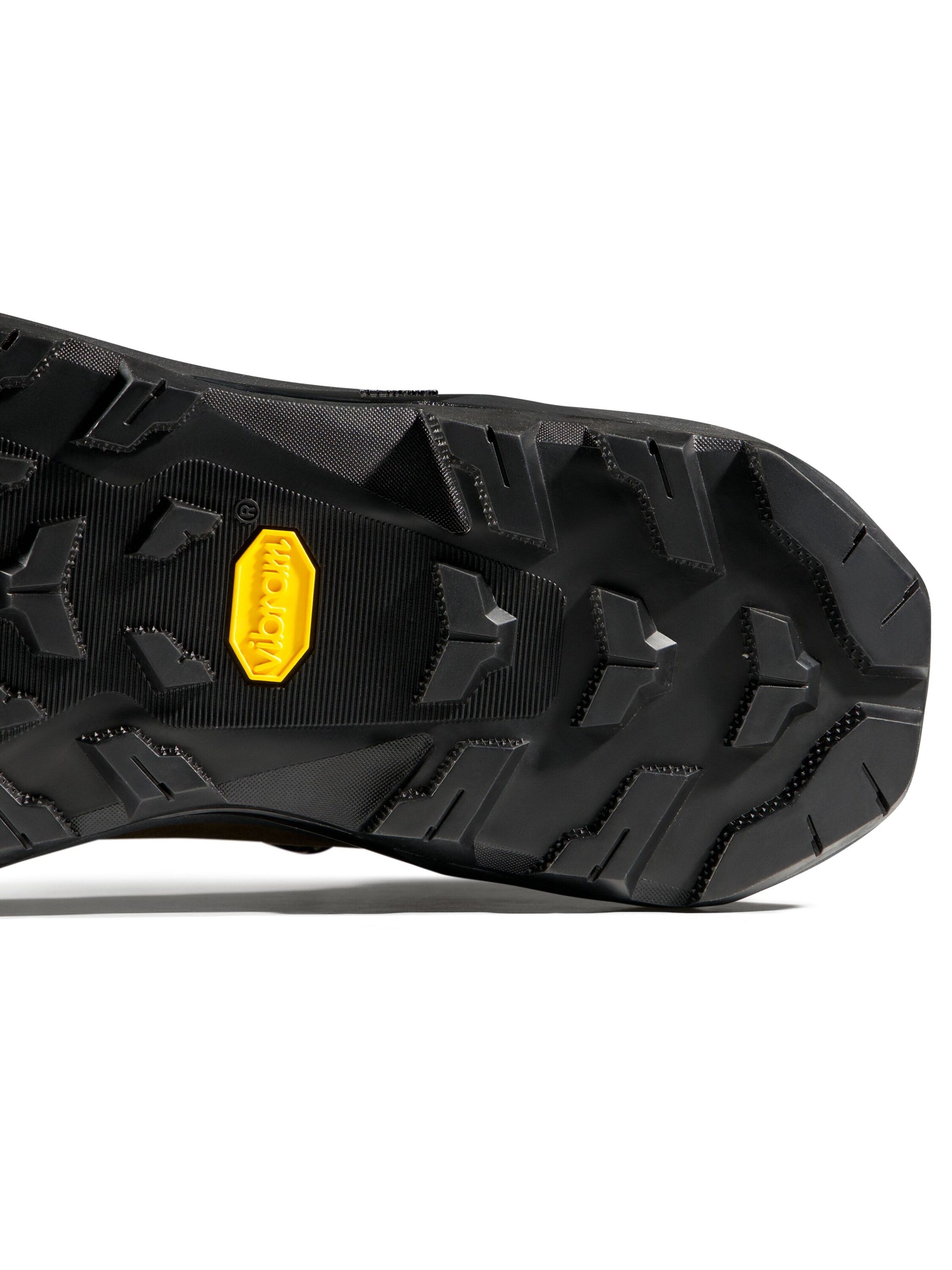 MAMMUT Boots 'Ducan III' in Beige