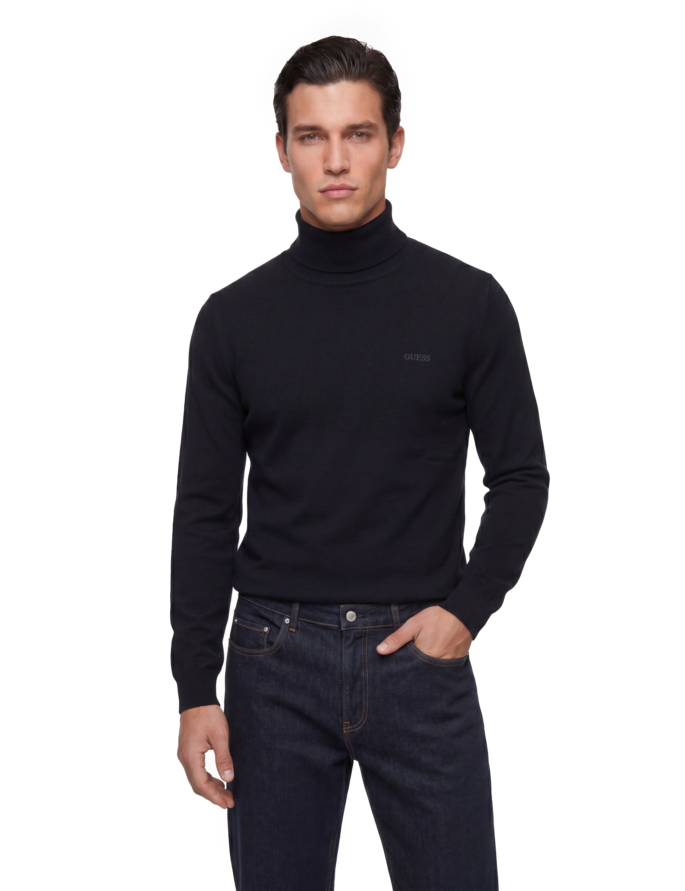 GUESS Sweater in Blue: front