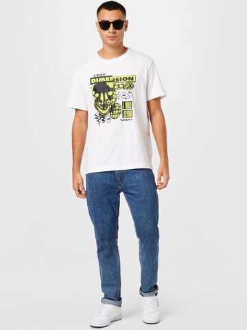 WEEKDAY T-shirt i vit