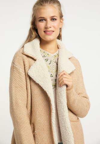 Manteau en tricot usha FESTIVAL en beige