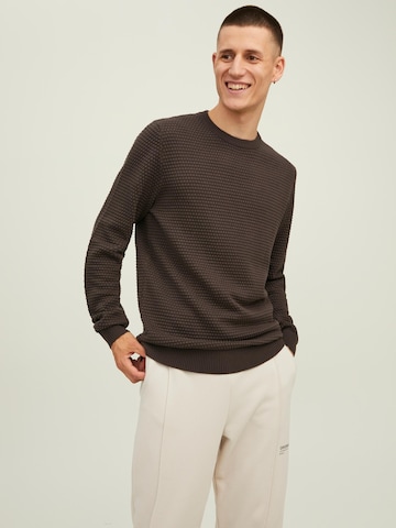 JACK & JONES Sweter 'Atlas' w kolorze brązowy: przód