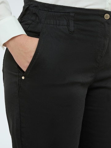 Fiorella Rubino - regular Pantalón en negro