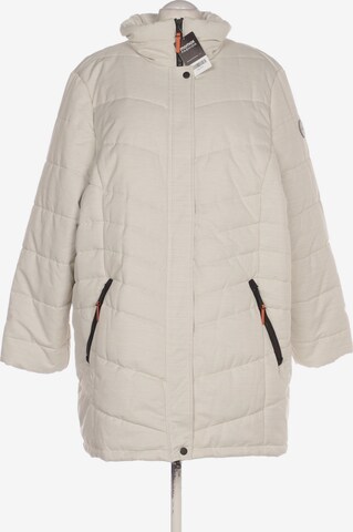 Ulla Popken Jacket & Coat in 7XL in White: front