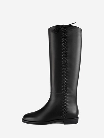 L37 HANDMADE SHOES - Botas 'ORBIT OF DREAMS' em preto: frente