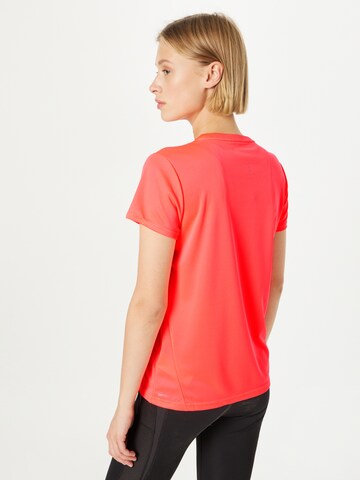 T-shirt fonctionnel PUMA en rose