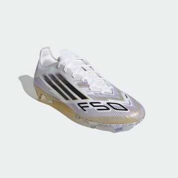 ADIDAS PERFORMANCE - Zapatillas de fútbol 'F50 Pro' en blanco