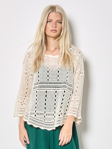 Apricot Blouse ' ' in Beige: front