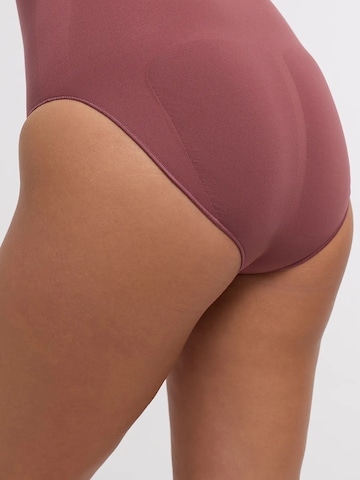 Body modellante 'Longsleeve Sculpting Bodysuit with Slip' di cfab in lilla