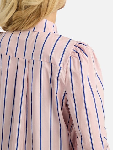 T-shirt ' FLORA ' Liberte Essentiel en rouge