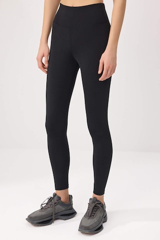 Trendyol - Skinny Leggings en negro: frente