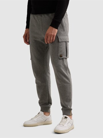 Loosefit Pantaloni sportivi 'Airstreamer cargo sweatpants' di PME Legend in grigio