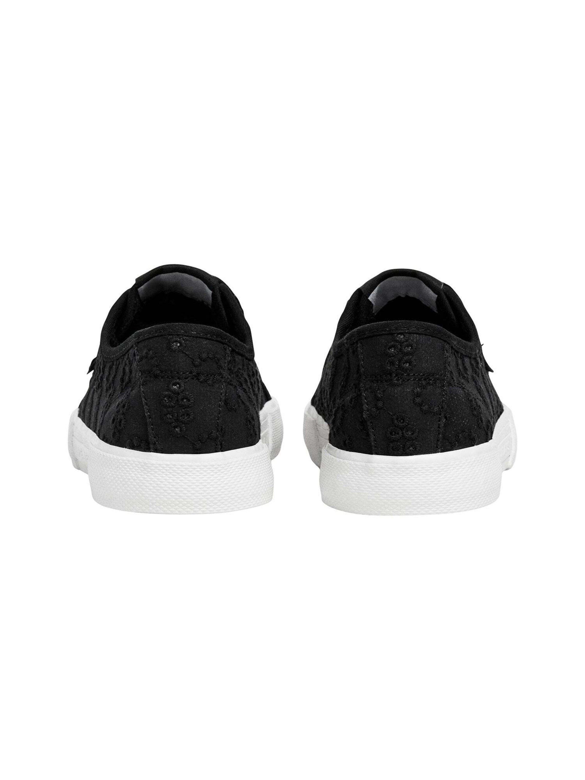 Baskets basses 'Brady Cute' Pepe Jeans en noir