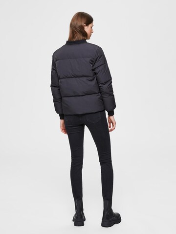 SELECTED FEMME Between-Season Jacket 'Davy' in Black